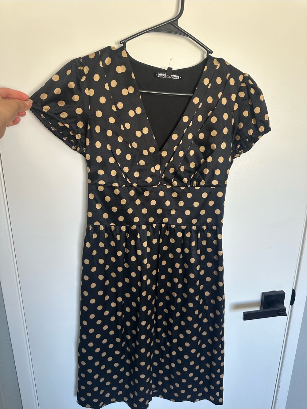 Betsey Johnson Vintage Black Polka Dot V-Neck Dress - Beige Dots